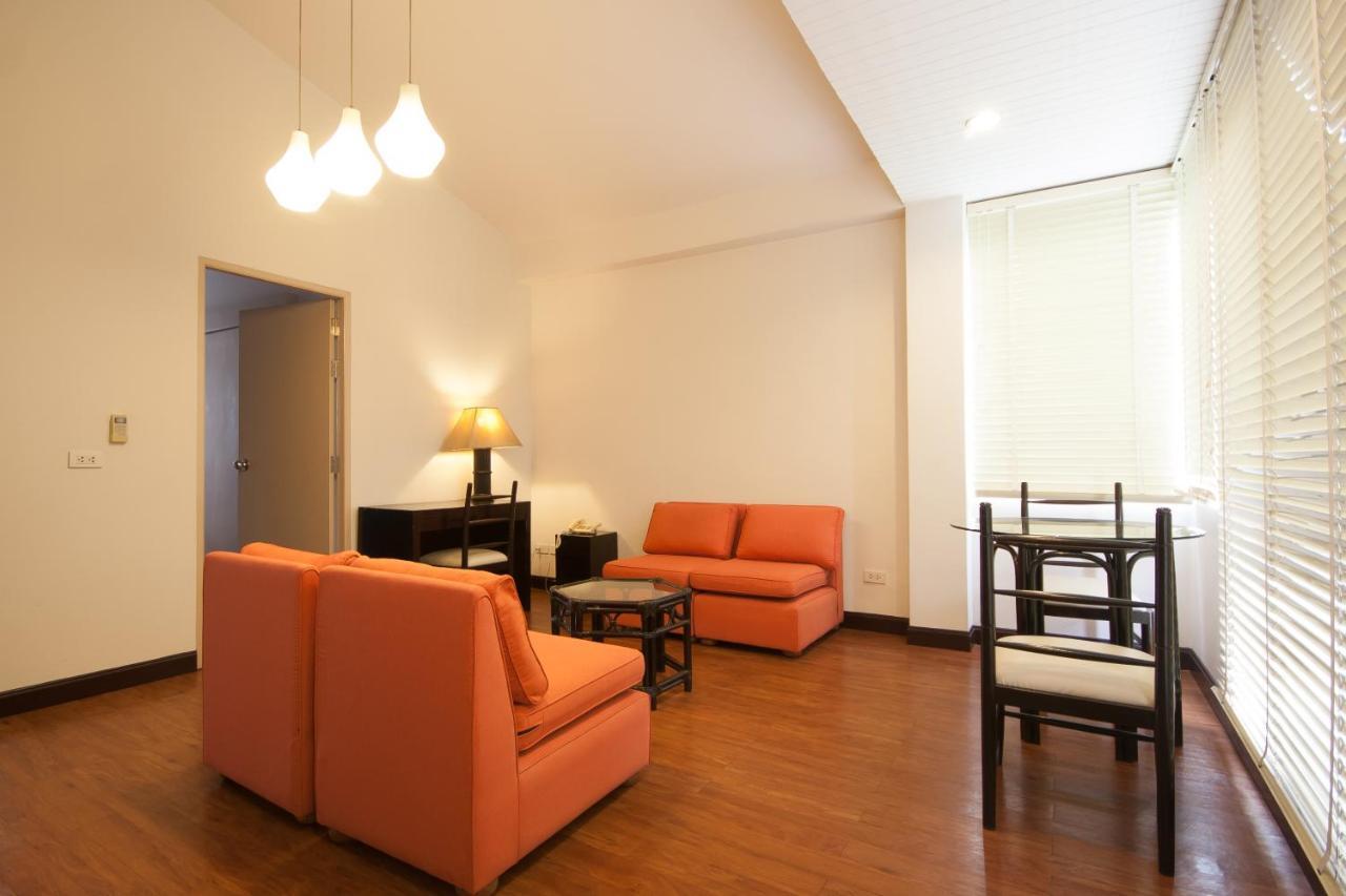 Psb1 Apartment Bangkok Exteriör bild