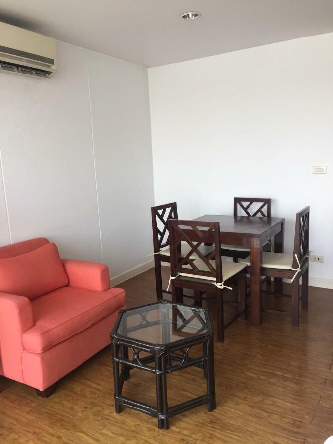 Psb1 Apartment Bangkok Exteriör bild